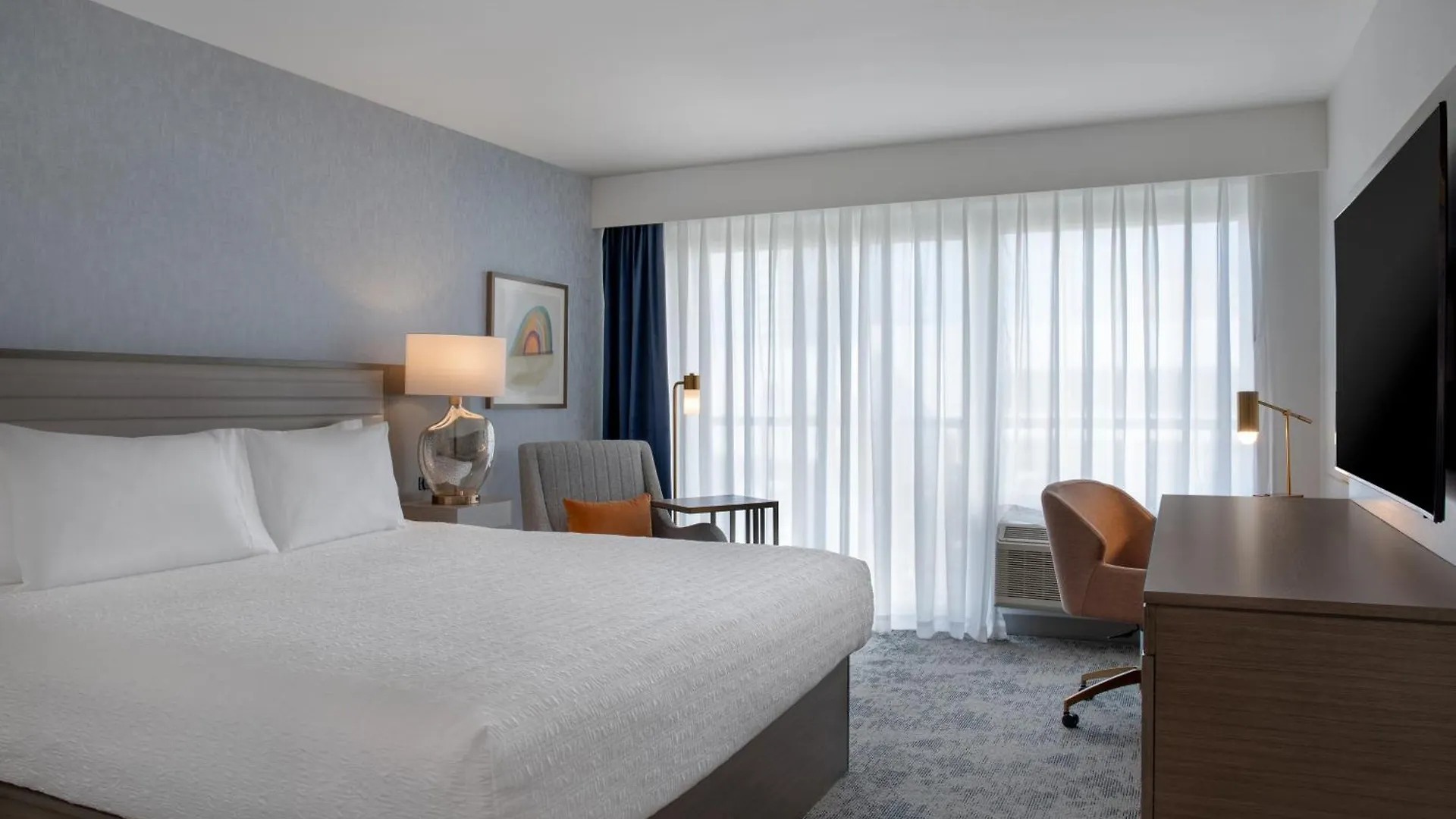 Hampton Inn By Hilton Winnipeg Downtown