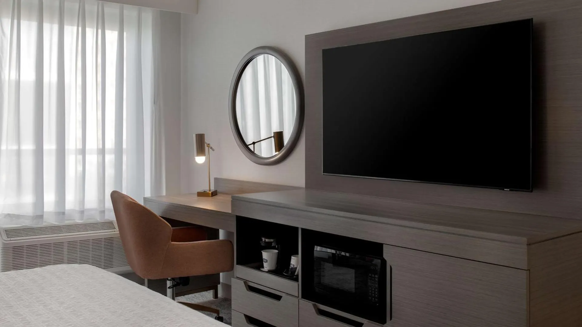Otel Hampton Inn By Hilton Winnipeg Downtown